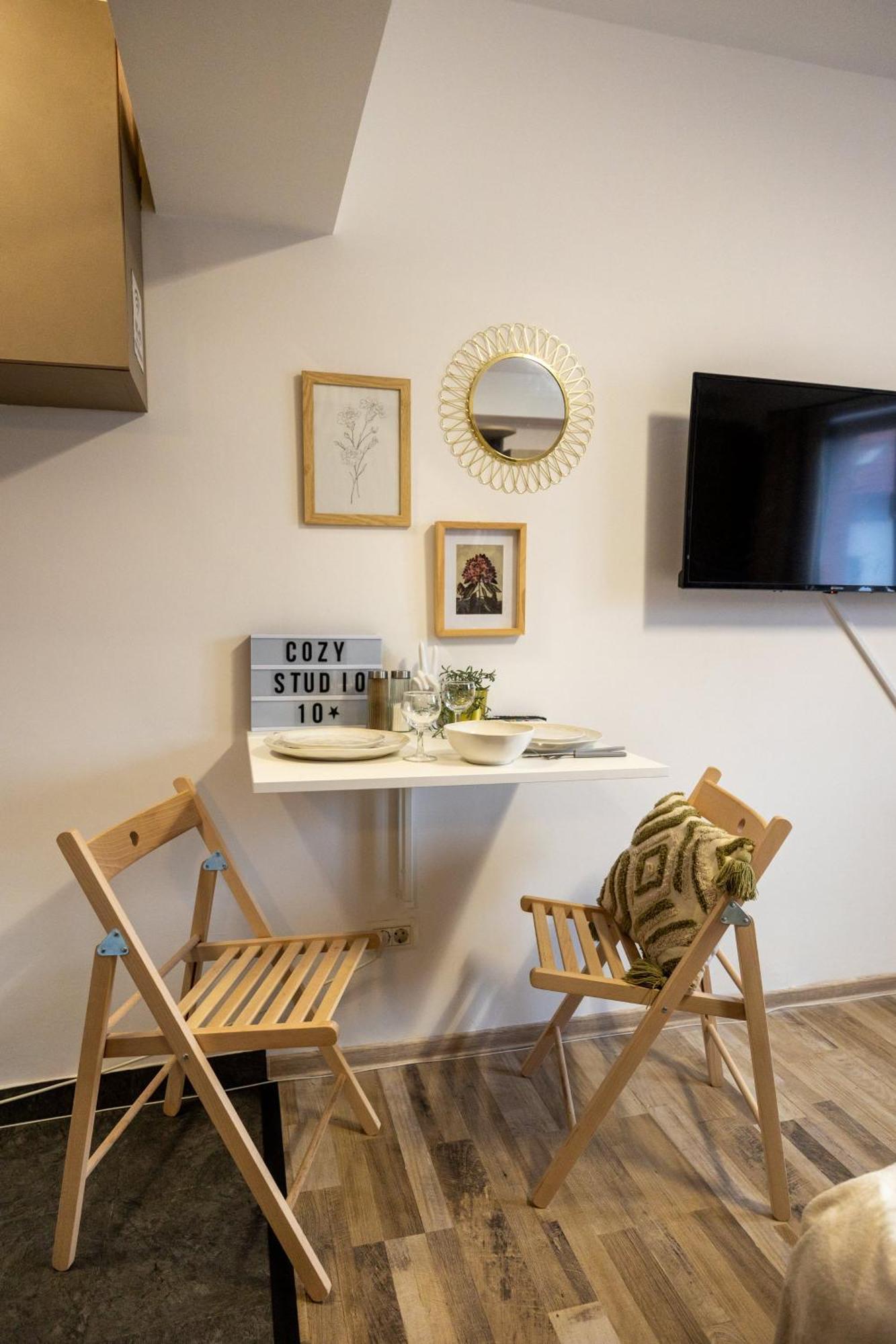 Cozy Studio Retreat - Quiet, Premium Stay Timisoara Luaran gambar