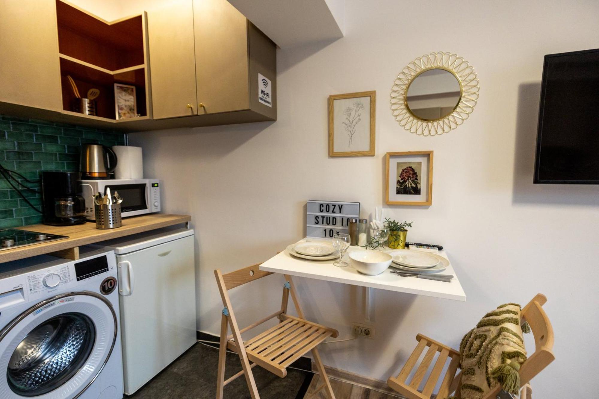 Cozy Studio Retreat - Quiet, Premium Stay Timisoara Luaran gambar